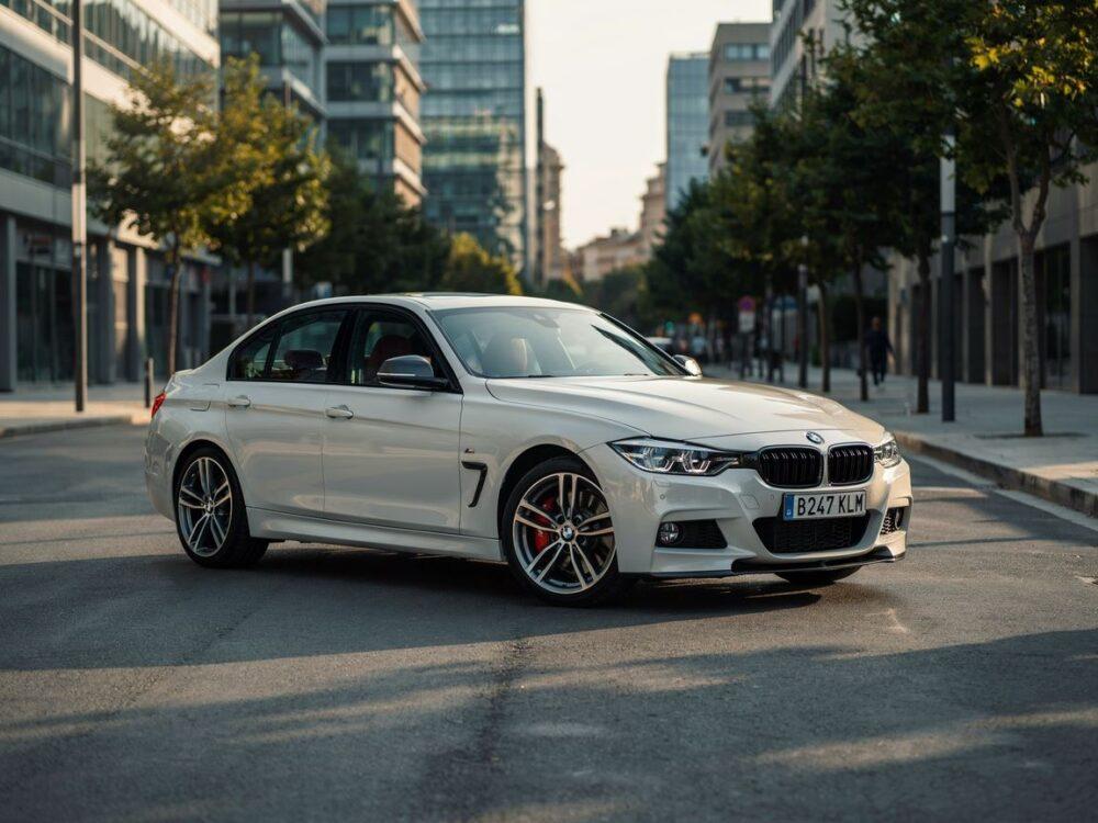 BMW F30 M Performance emblemat