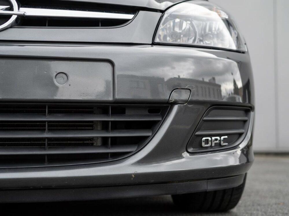Zderzak Opel Corsa C poradnik wyboru, montażu i naprawy